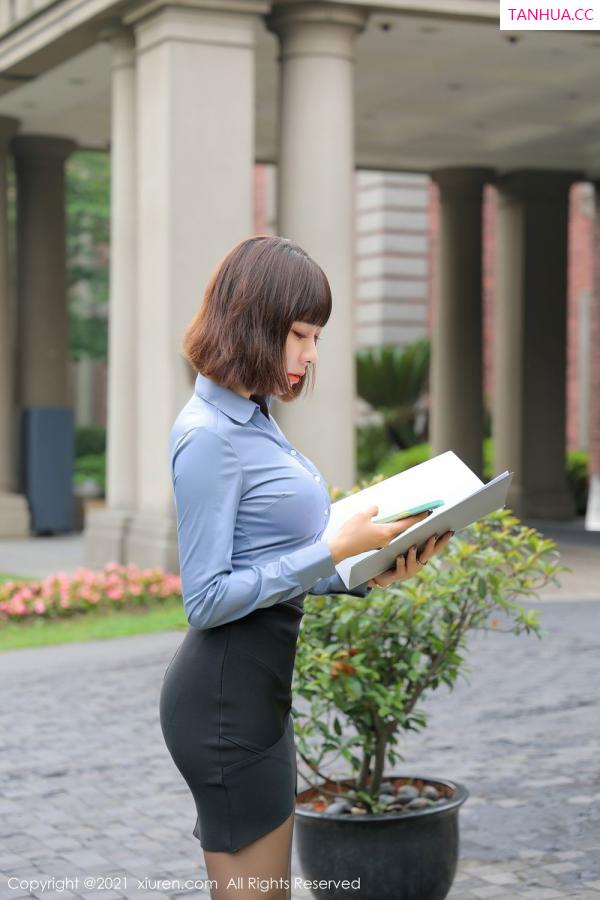 闫雪松 松果儿 [XiuRen]高清写真图 2021.06.02 VOL.3495 果儿Victoria第4张图片